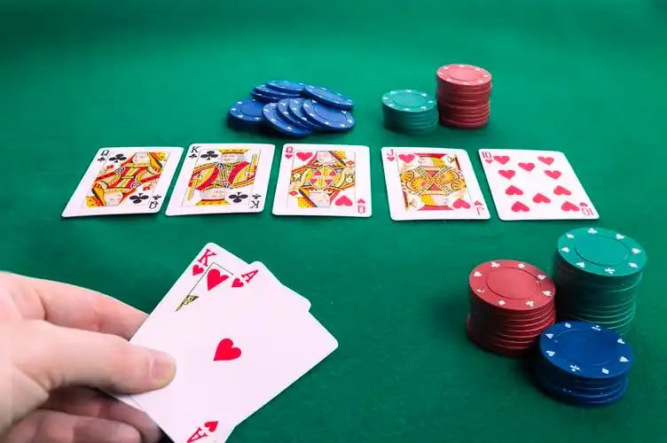 Người dùng Việt Nam truy cập zz99 trên điện thoại di động